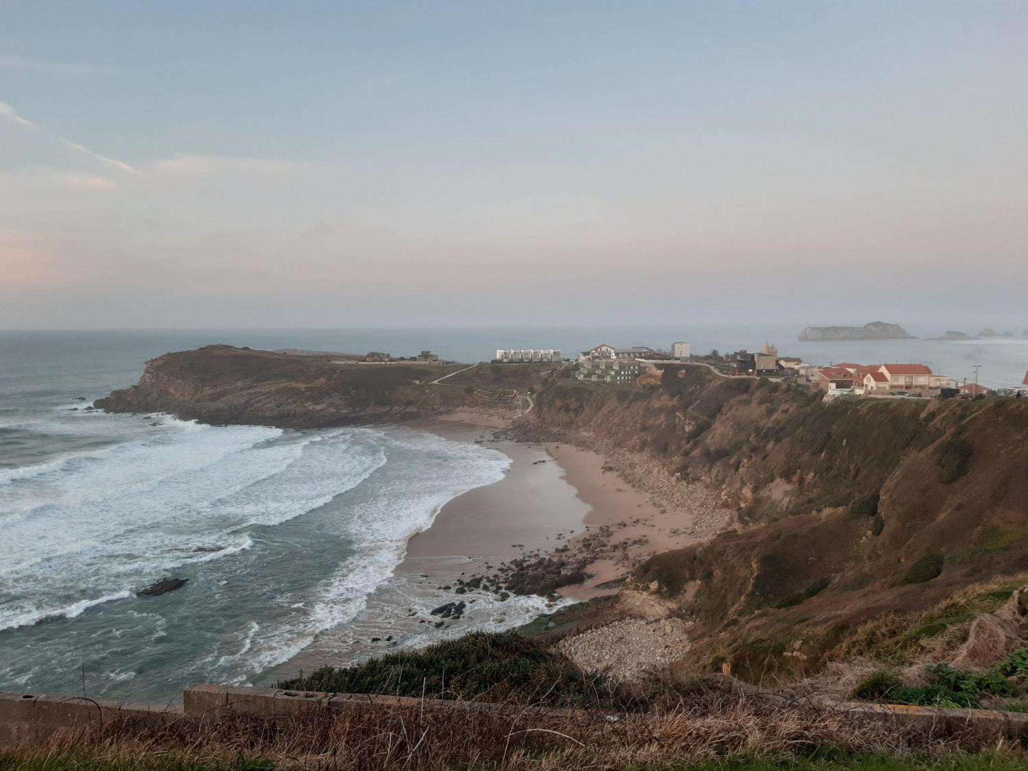 Con Vistas Al Mar Y Aparcamiento Gratis Apartamento Suances Exterior foto